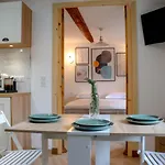 Luxurious & Calm Flat In Heart Of Old *
