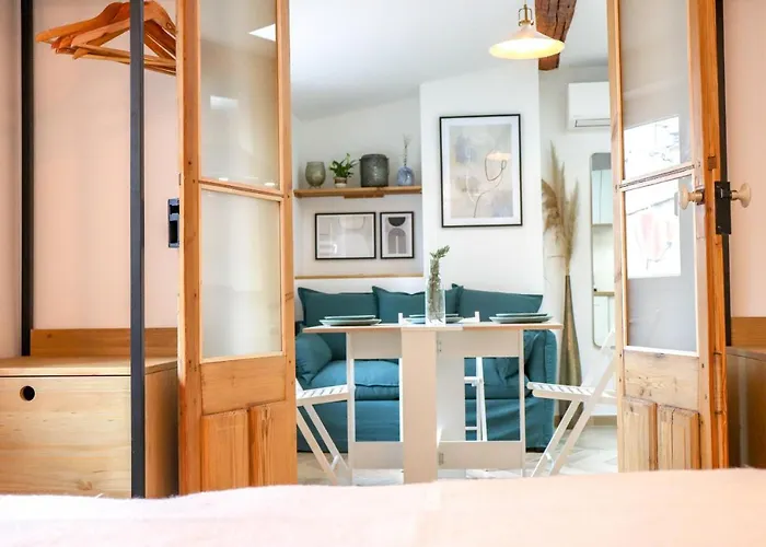 Apartman Luxurious & Calm Flat In Heart Of Old